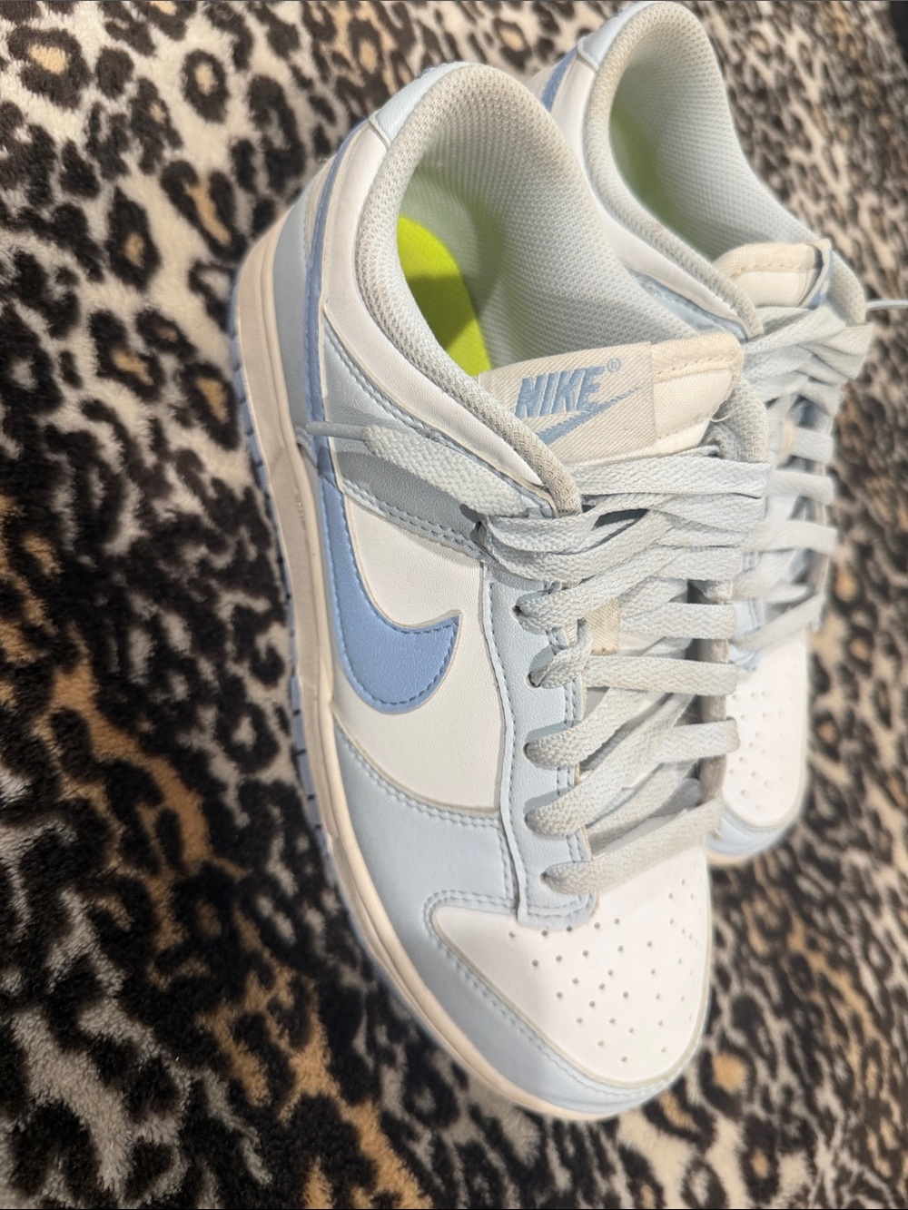 Nike Low-Top Sneakers in White and Light Blue